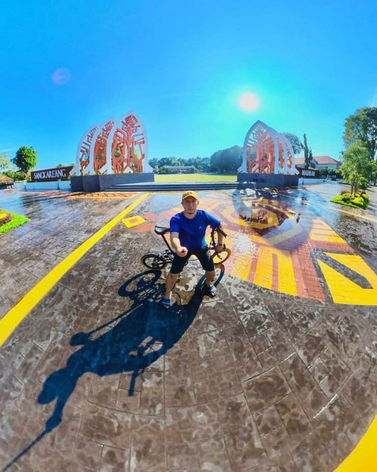 Bersepeda ke Taman Kota Mataram