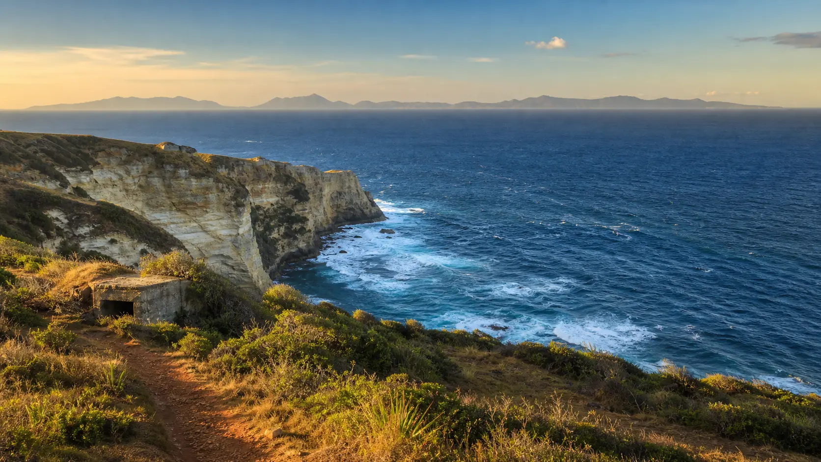 Wisata Pantai Tanjung Ringgit: Lokasi, Rute, Tiket, Daya Tarik, Dan Tips Berkunjung Wisata Pantai Tanjung Ringgit: Lokasi, Rute, Tiket, Daya Tarik, Dan Tips Berkunjung